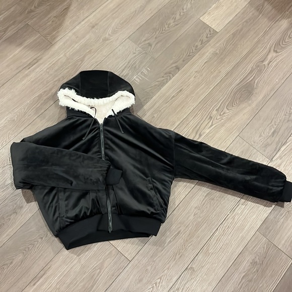 Faux shearling jacket - Picture 3 of 4